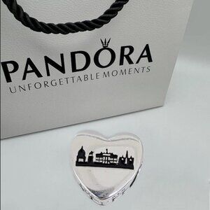 Pandora Copenhagen Skyline Sterling Silver Charm Heart Bead Charm Pendant w/box